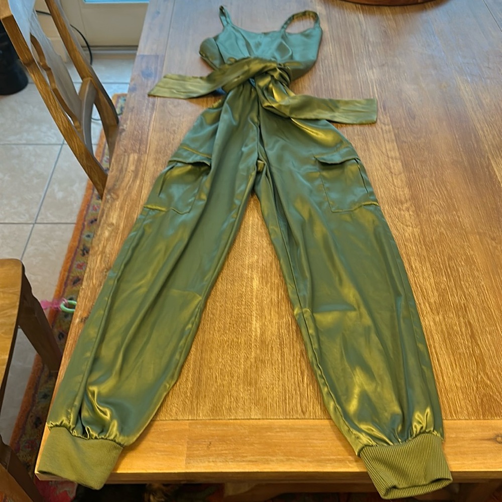 Habitual Kids ' Cargo Jumpsuit in Green, size12